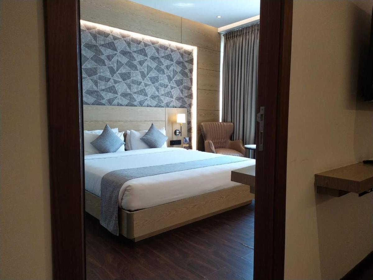 Mothimahal Residency Thrissur Hotel Ngoại thất bức ảnh